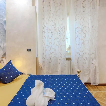 Cuneo Centro Ospedale Suite Apartment Lejlighed *