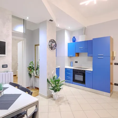 Cuneo Centro Ospedale Suite Apartment *